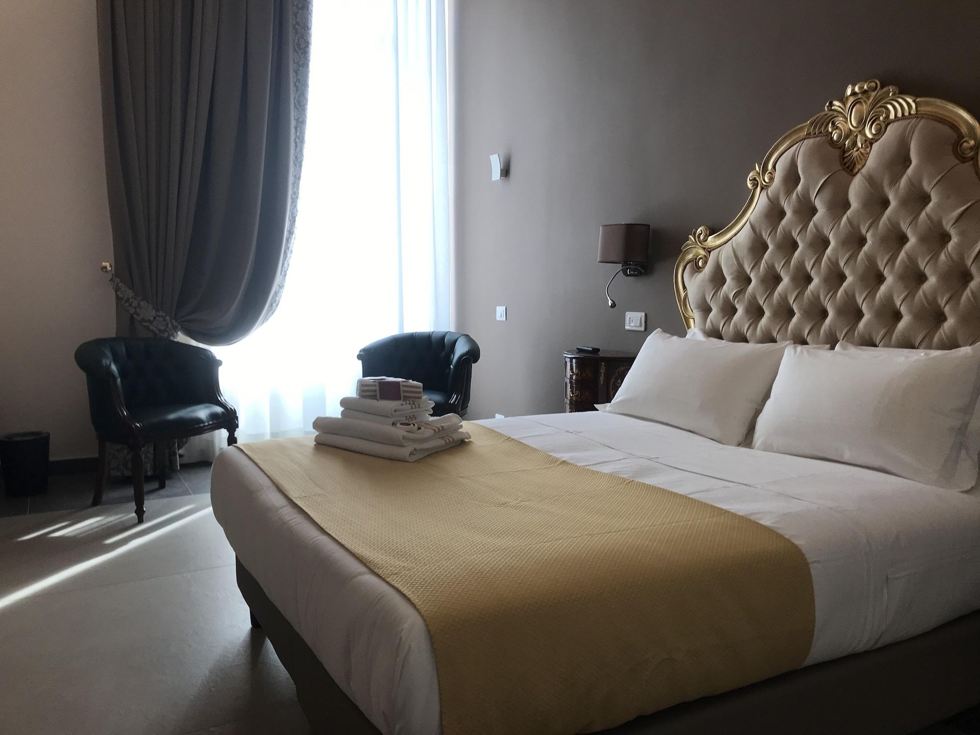 Hotel Art Resort Galleria Umberto Naples Exterior photo